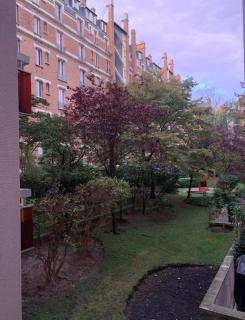 Charmant studio parisien- calme et lumineux -2 PAX - París - 7