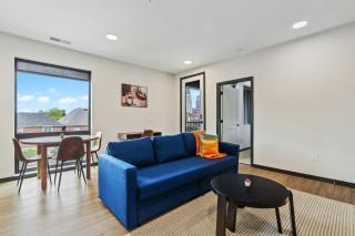 CozySuites on Mass with garage parking #4 - 9