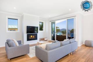 La Vista - Water Views & Mountain Vistas - Culburra Beach - 0