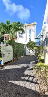 3-Bedroom Villa Near Blue Bay - Blue Bay - 8