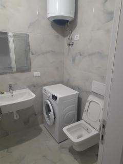Andi apartament - Golem - 4