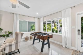 Steps to Beach Heated Pool 2 Houses together Sugar Key RESlDENCES - Fort Lauderdale - 1
