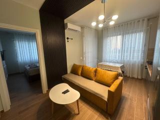 I&S Apartment 6 - Golem - 0