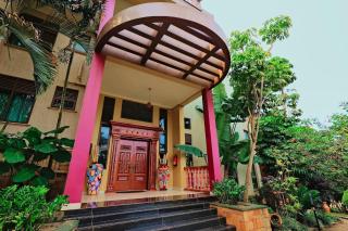 Shine Country Resort Hotel - Naziba - 0