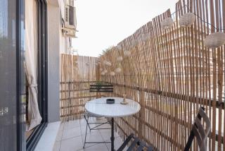 zen- space, pangrati - Atene - 5