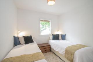 Estepona 2BR Townhouse in centre - 4