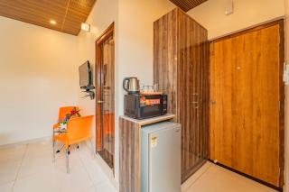 Seasons Suites - Bommasandra - 1