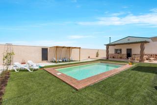 Casa Rural Rafael - La Lantejuela - 0