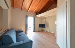 Awesome Home In Albagnano Di Bee - Bee - 6