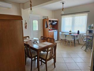 Alexandra's Dreamhouse! - Finikounta - 7