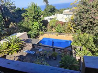 Upstairs Flat Sea Views Pet Friendly - Ballito - 0