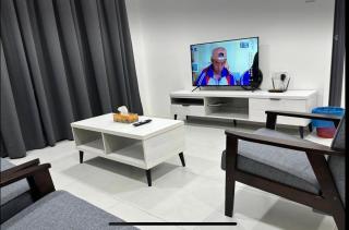 Podium Home2 for 7pax at AEON Mall Kuching - Kuching - 8
