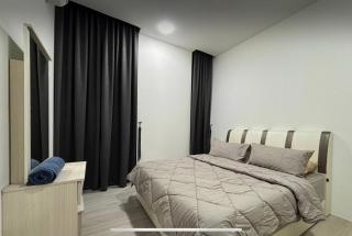 Podium Home2 for 7pax at AEON Mall Kuching - Kuching - 7