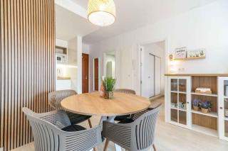 118 - Modern Beachfront Apartment - Fuengirola - 2