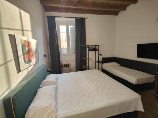 Crocetta Charme 2broom with Terrace - Milan - 4