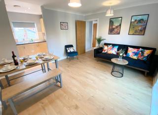 2 Bedroom Flat near Redhill train station, easy access to Gatwick & London - Redhill - 9