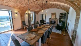 Villa Perla, hilltop location with pool - 8
