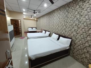 Hotel R D Palace - Varanasi - 6
