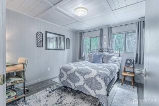 Cozy Cottage with Stunning Deck Views - 0