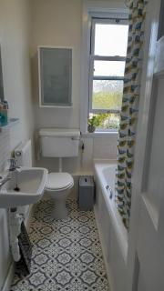 Double Room in Prestonfield Flat - 5