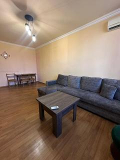 Avchieva's apt on Mashtots Ave - 9