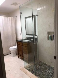 Spacious villa, pool, water views, walk to beach - West Palm Beach - 1