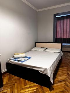 Avchieva's apt on Sundukyan Street - 4