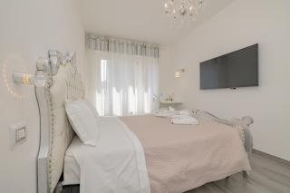 Luxury Room - 1 - Milan - 7
