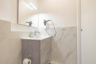 Luxury Room - 1 - Milan - 5