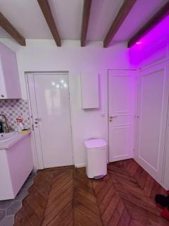 Studio de charme centre paris 10 min de république - París - 6