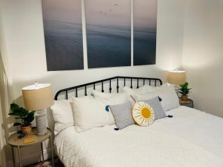Dolphin's Den - Panama City Beach - 2