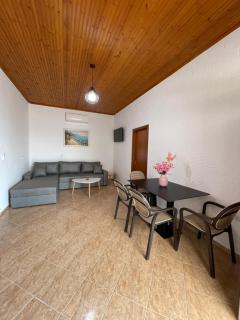 White House Dami - Saranda - 8