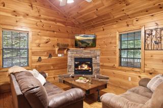 Lucky Cub Cabin - Sevierville - 1