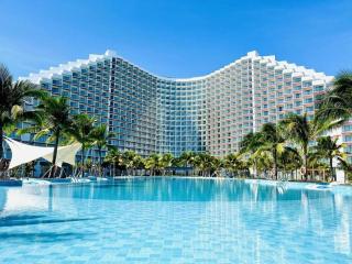 Arena Cam Ranh Beach Resort - Thôn Hòa Ða - 0