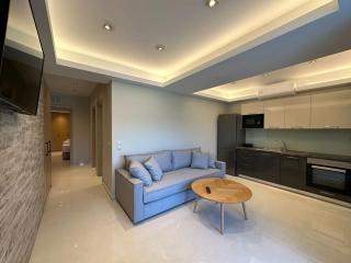 Elpida Luxury Apartments Suites - 4