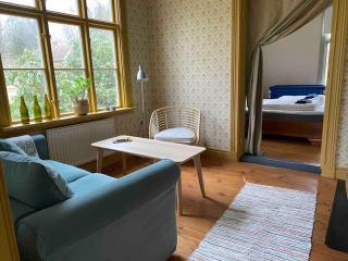 Lovely chalet in the centre of lake Åsnen - 4