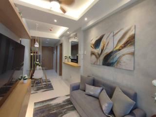 Shore 3 Residences - Manila - 4