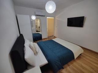 Central Modern Sliema Apartment 6 - 7