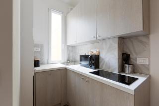 Forlanini M4 Modern Studio with Balcony - Milan - 7