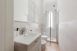 Forlanini M4 Modern Studio with Balcony - Milan - 5