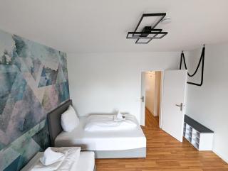 Charming, Newly & High quality equipped apartment with quiet balcony in fantastic location - Ready to move in - Wurtzbourg - 1