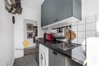 Unique 2 bedroom Flat in Heart of Walthamstow - London - 2