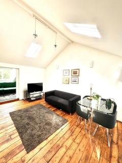 Stylish Top Floor Flat in the Heart of Camden! - London - 9