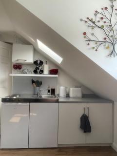 Foundry Street Apartment 2 - Dunfermline city centre - 4