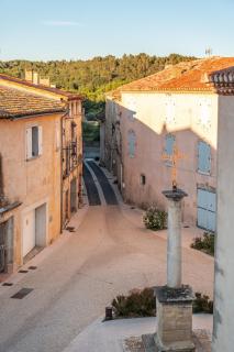 Les Greniers Du Château - Domazan - 6