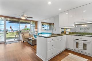Modern Oceanfront Beach Hale Kai 1Bed - Kahana - 2