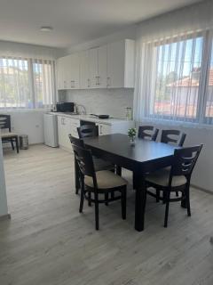 Апартаменти за гости Сузи - 2