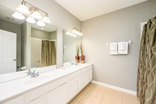 New And Gorgeous Townhome, Vista Cay - 4008 - 1