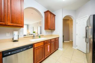 Epic Universe New Deluxe Condo, Vista Cay - 3022 - 1