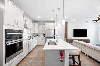 Tee & Sea Paradise by myBeach Vacation Rentals - 2